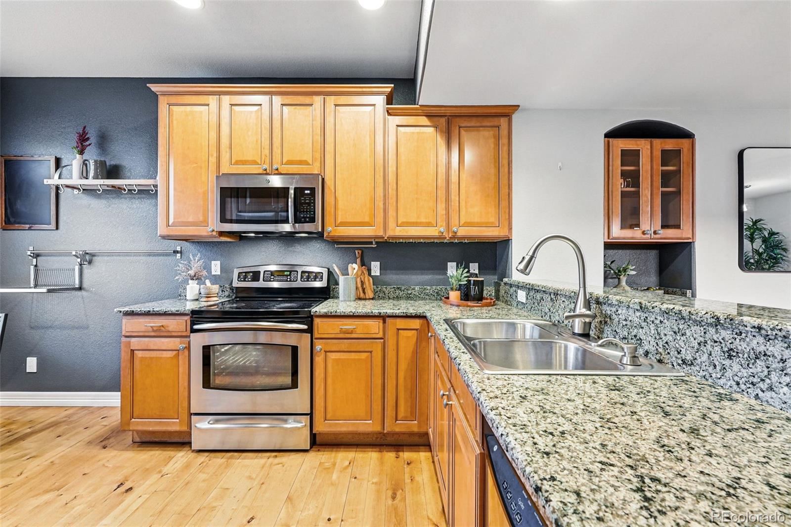 MLS Image #19 for 2319  decatur street,denver, Colorado