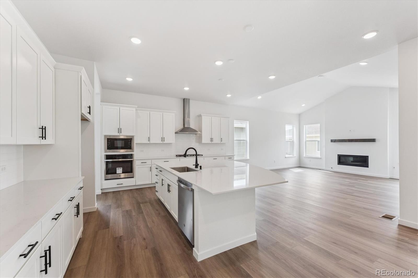 MLS Image #5 for 5500  tamarack avenue,firestone, Colorado