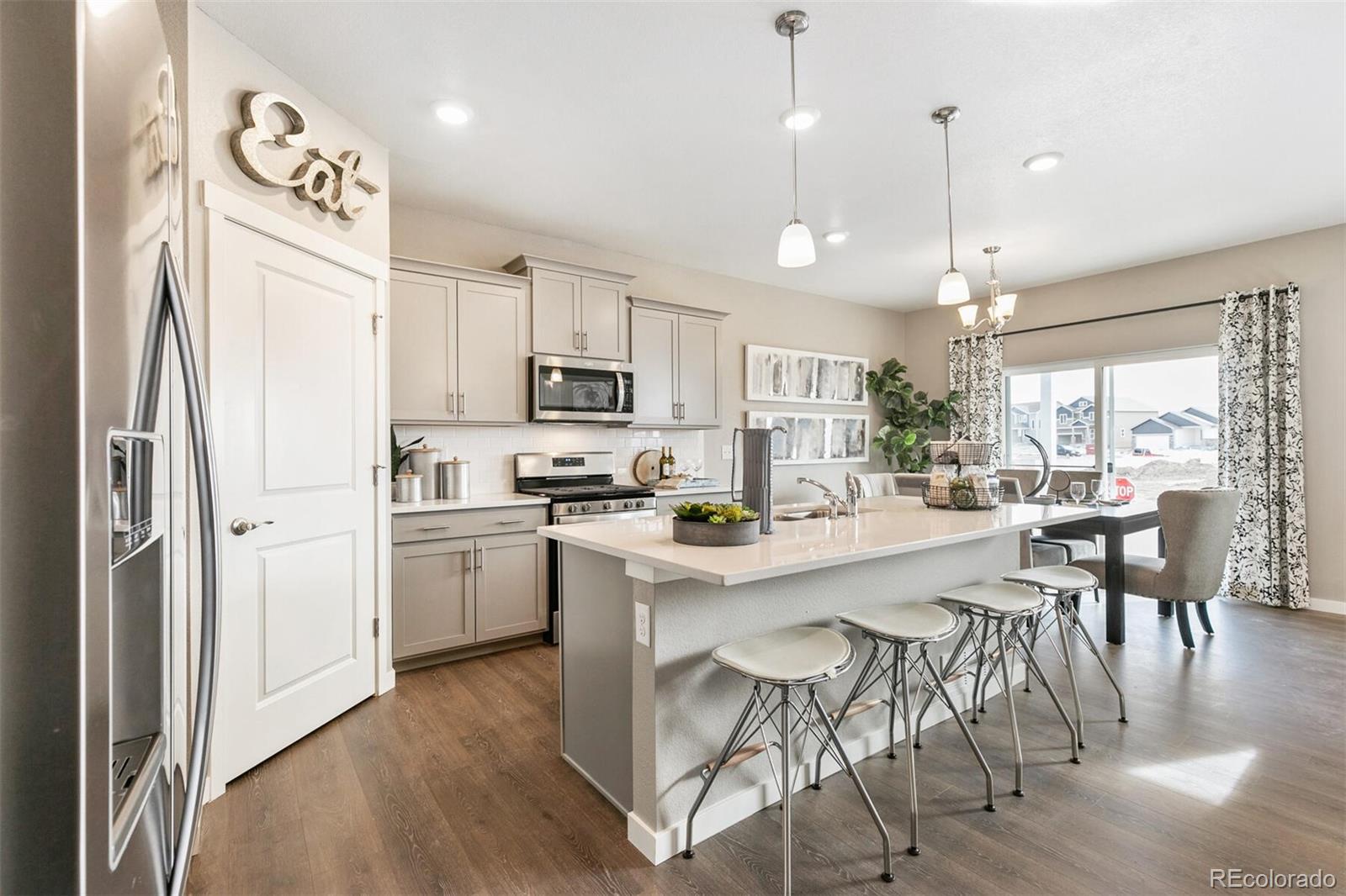MLS Image #3 for 4202  sandstone drive,mead, Colorado