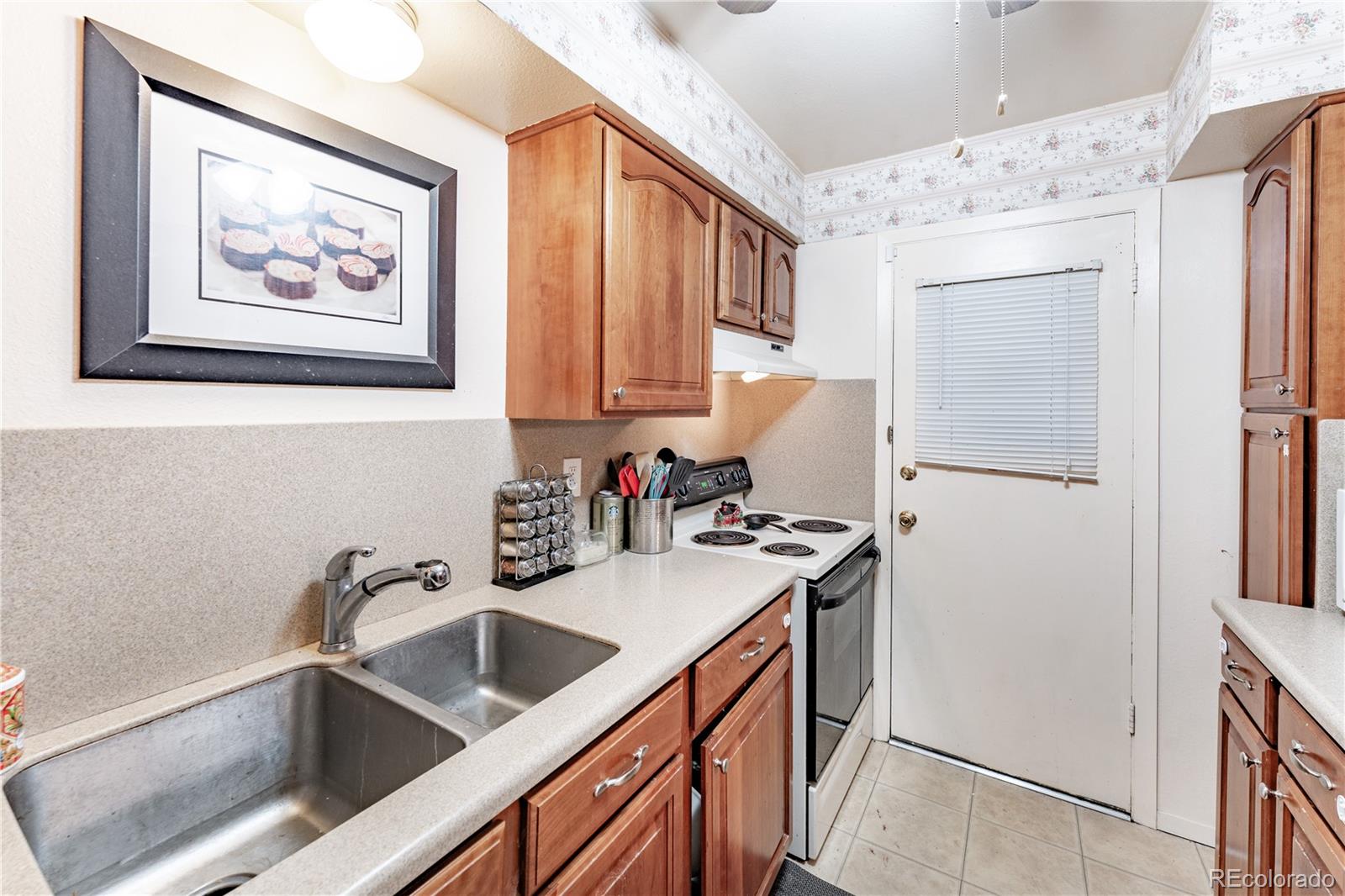 MLS Image #8 for 2902  airport road,colorado springs, Colorado