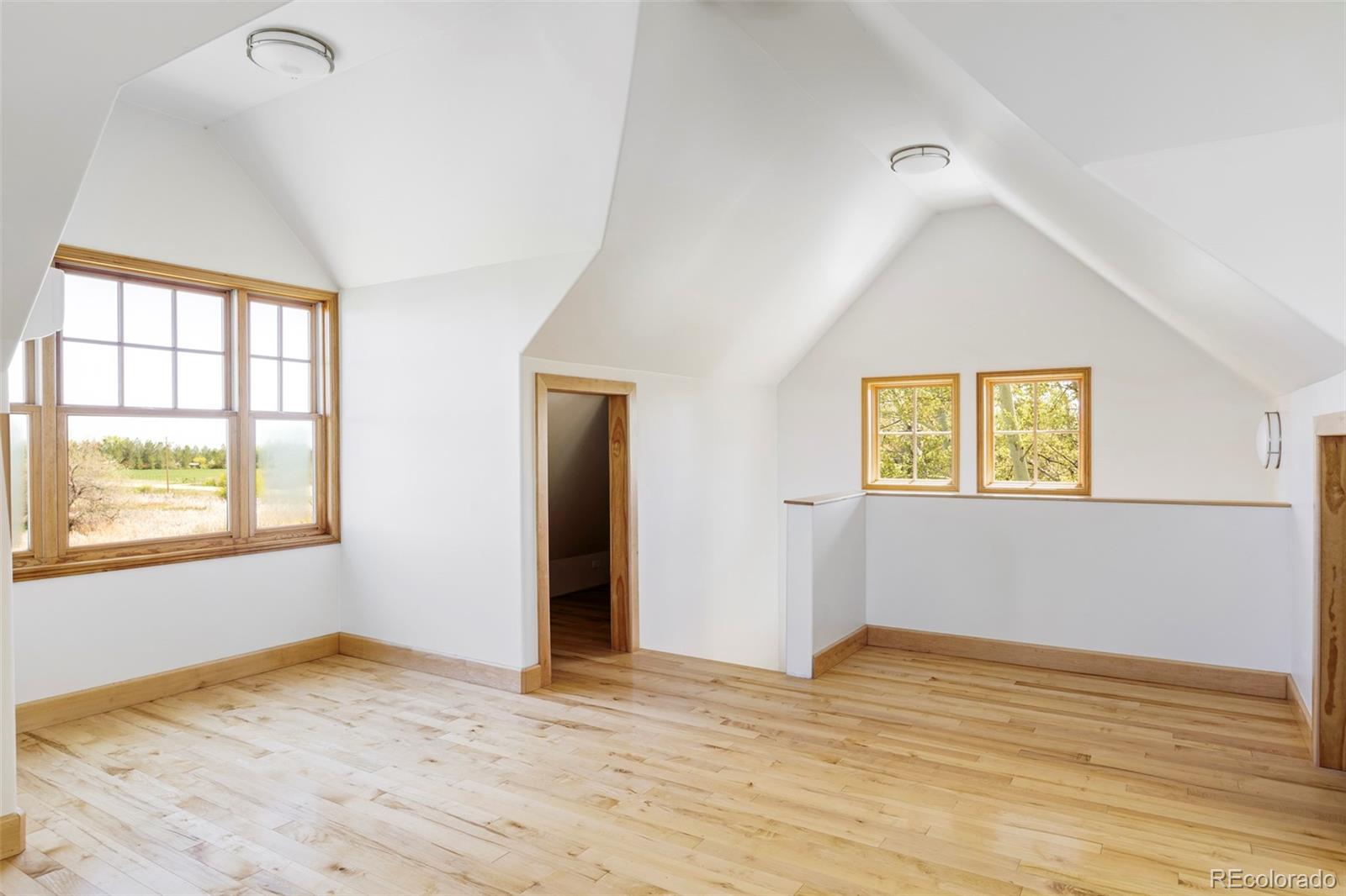 MLS Image #33 for 5101  saint vrain road,longmont, Colorado