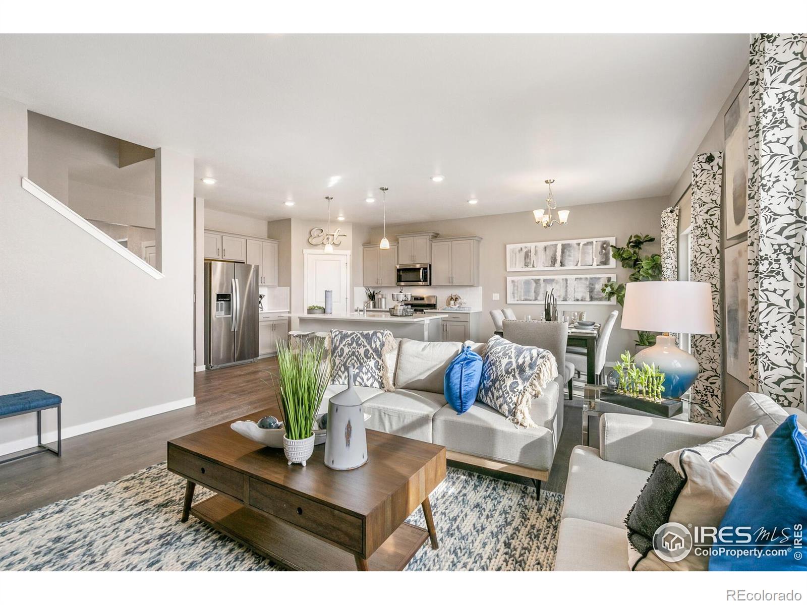 MLS Image #2 for 4202  sandstone drive,mead, Colorado