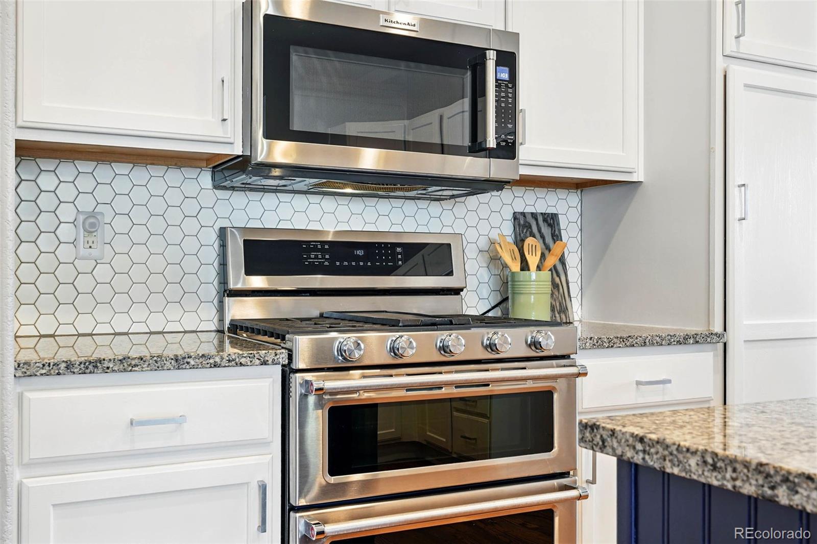 MLS Image #14 for 12411  irving drive,broomfield, Colorado
