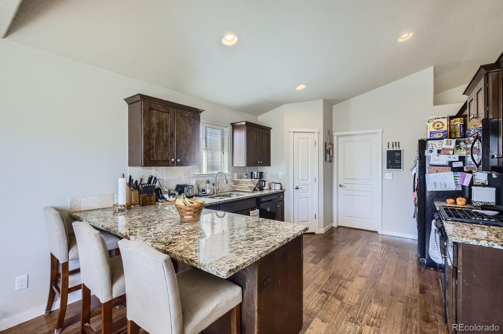 MLS Image #8 for 346  sunset drive,la salle, Colorado