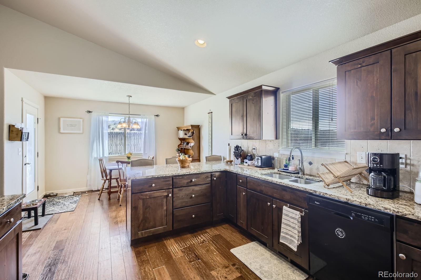 MLS Image #9 for 346  sunset drive,la salle, Colorado