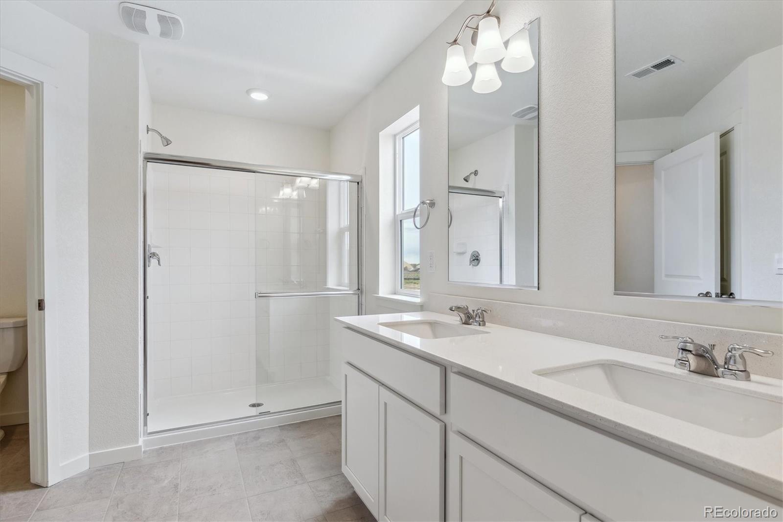MLS Image #19 for 27574 e byers avenue,aurora, Colorado