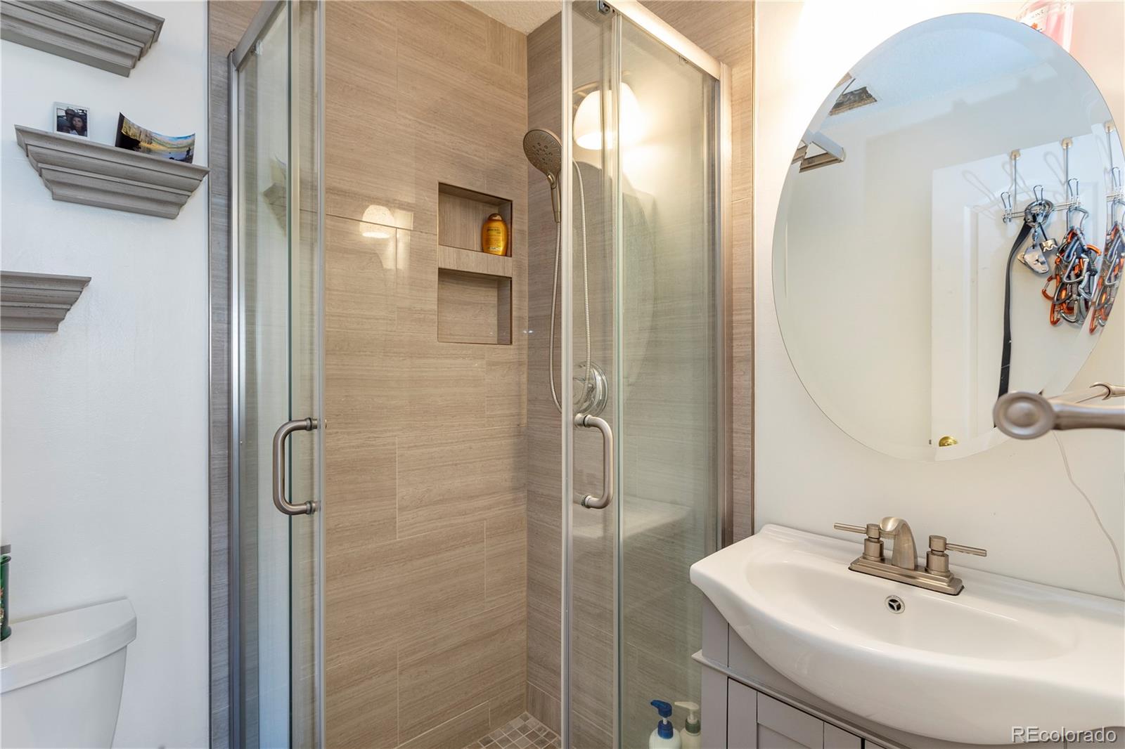MLS Image #17 for 205  hurd lane,avon, Colorado