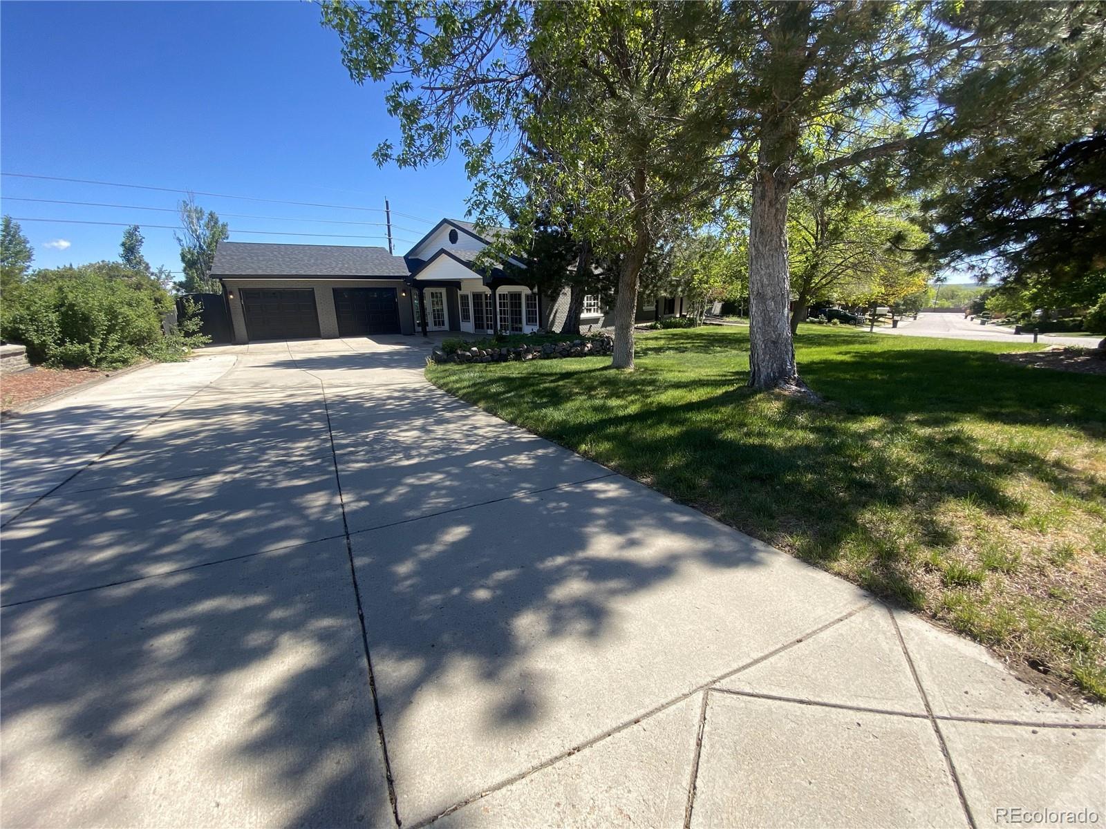 MLS Image #1 for 8659 e kenyon avenue,denver, Colorado