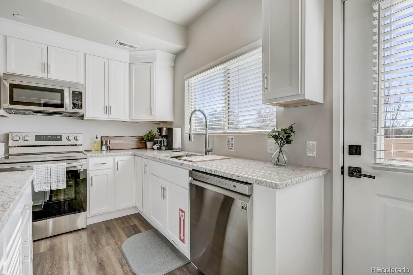 MLS Image #10 for 2220 e la salle street,colorado springs, Colorado