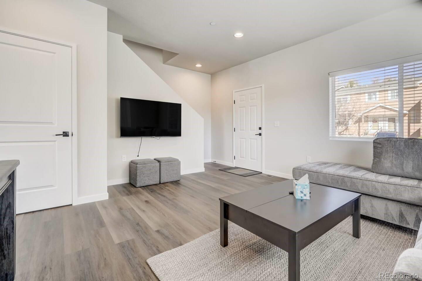 MLS Image #3 for 2220 e la salle street,colorado springs, Colorado