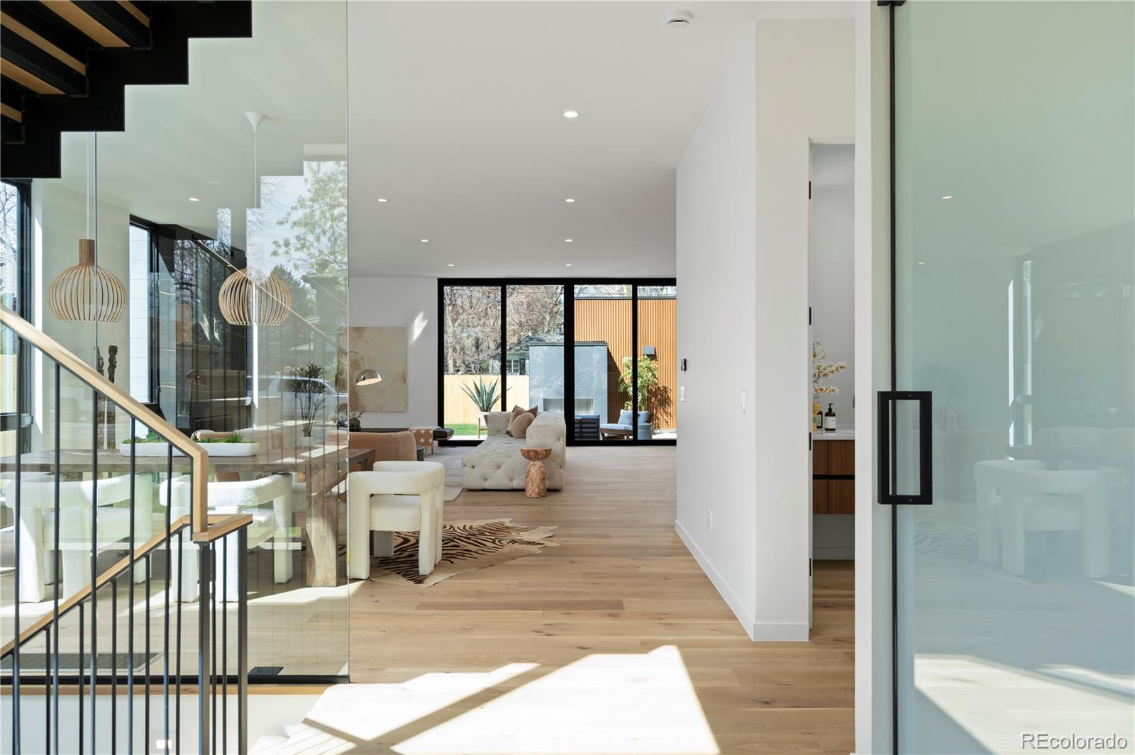 MLS Image #2 for 735 s elizabeth street,denver, Colorado
