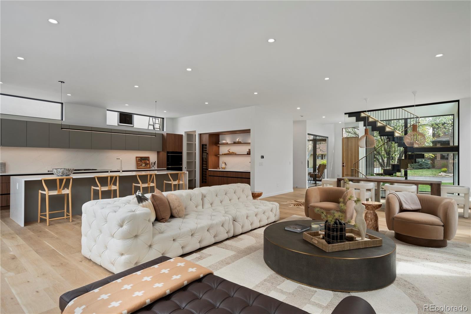 MLS Image #8 for 735 s elizabeth street,denver, Colorado