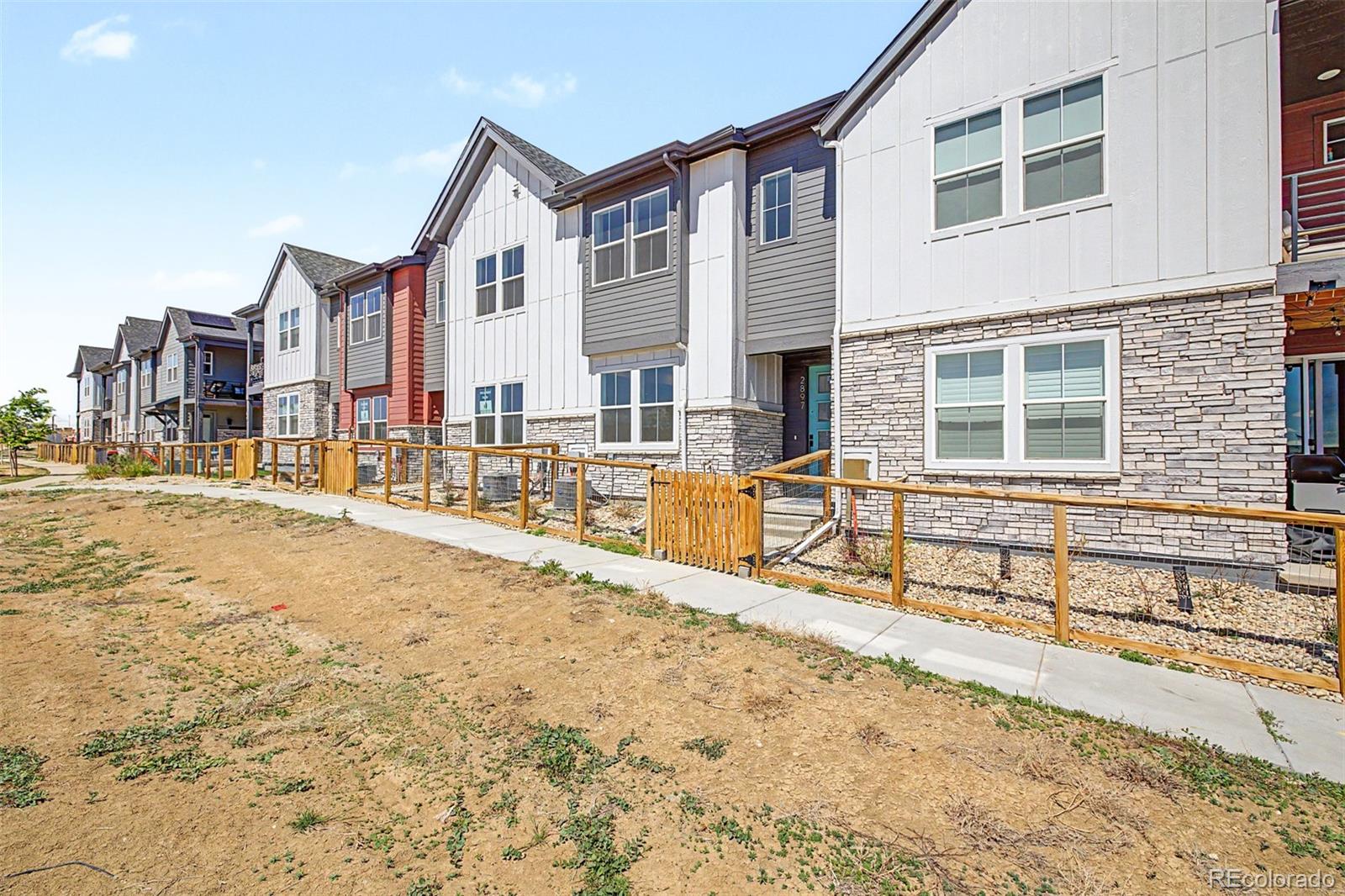 MLS Image #2 for 2897 e 103rd drive,thornton, Colorado