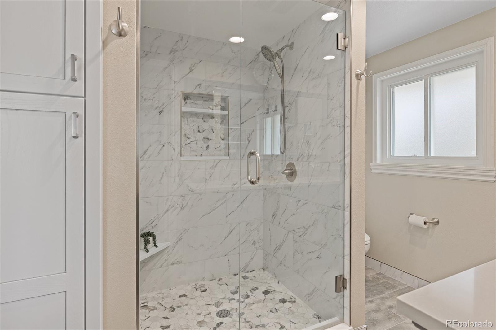 MLS Image #21 for 5440 w hinsdale avenue,littleton, Colorado