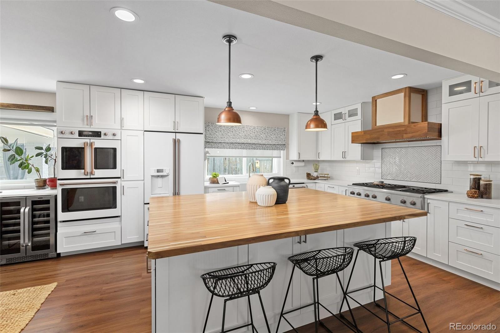 MLS Image #6 for 5440 w hinsdale avenue,littleton, Colorado