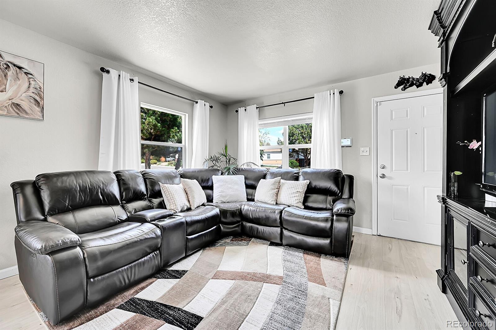 MLS Image #3 for 2850  roosevelt ,thornton, Colorado