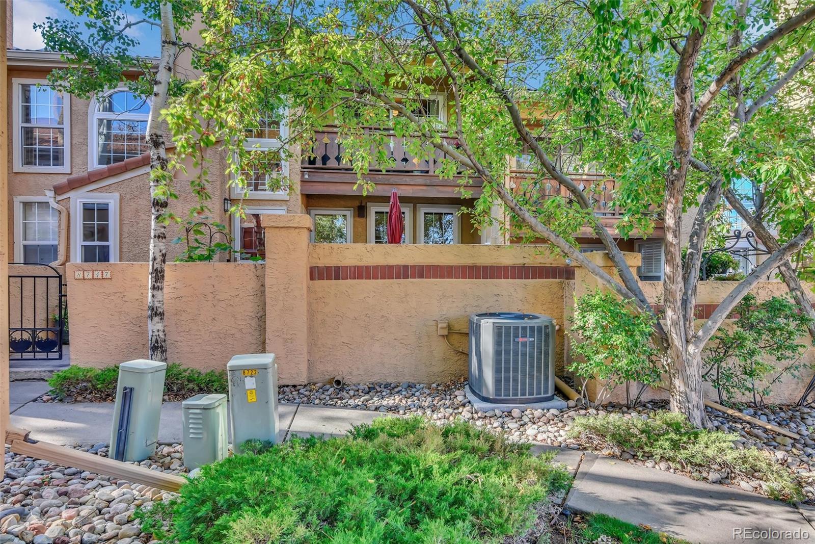 MLS Image #2 for 8747  mesquite row,lone tree, Colorado
