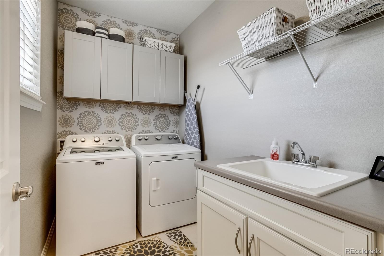 MLS Image #26 for 8444 e 55th place,denver, Colorado