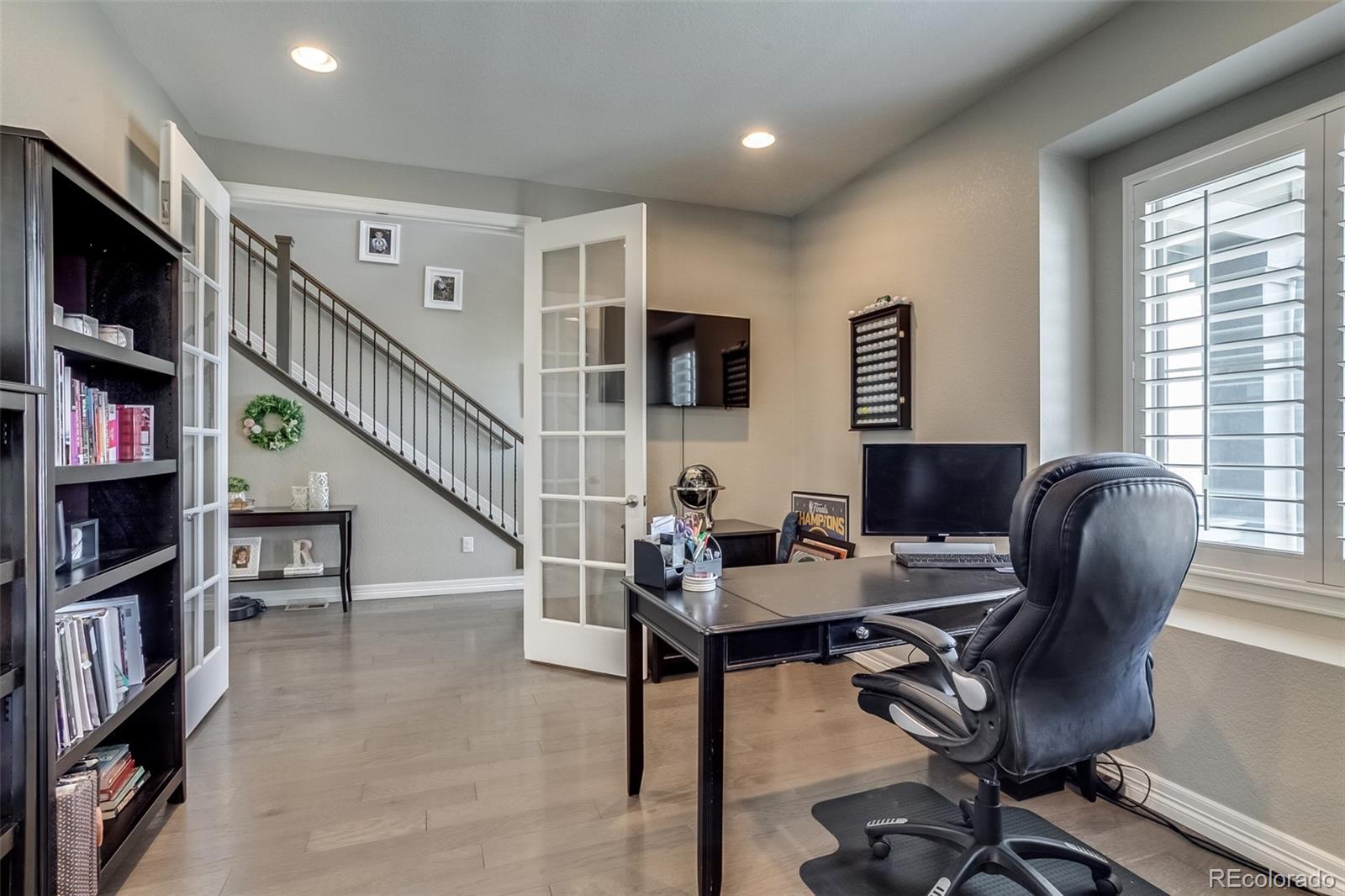 MLS Image #4 for 8444 e 55th place,denver, Colorado