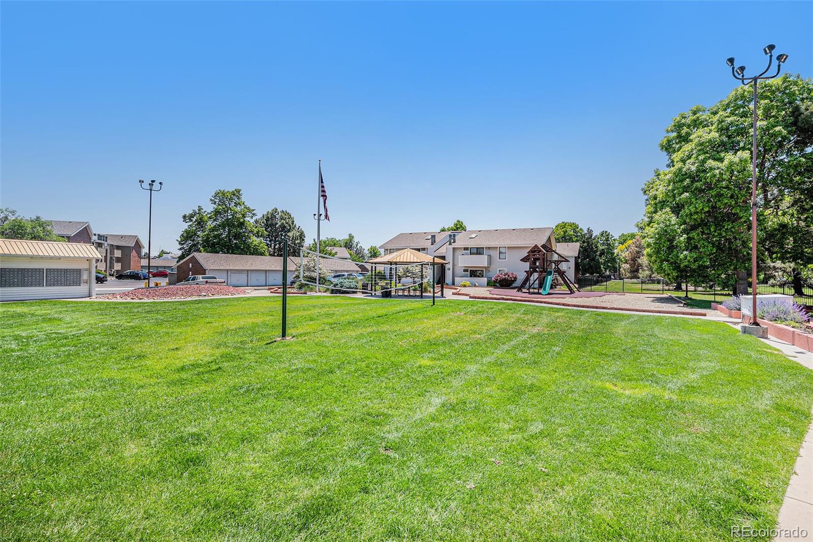 MLS Image #26 for 10150 e virginia avenue,denver, Colorado