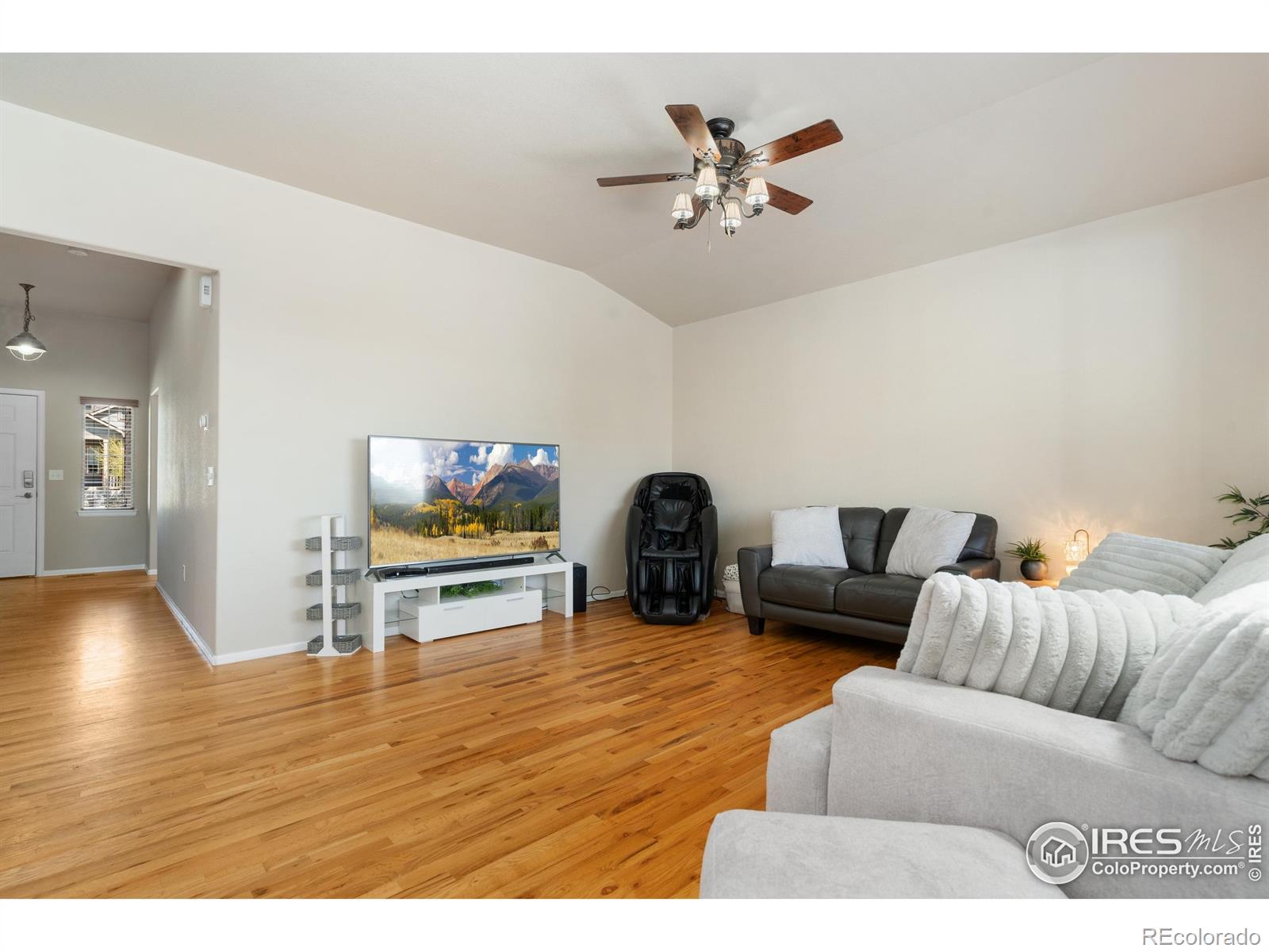 MLS Image #3 for 3306  tupelo lane,johnstown, Colorado