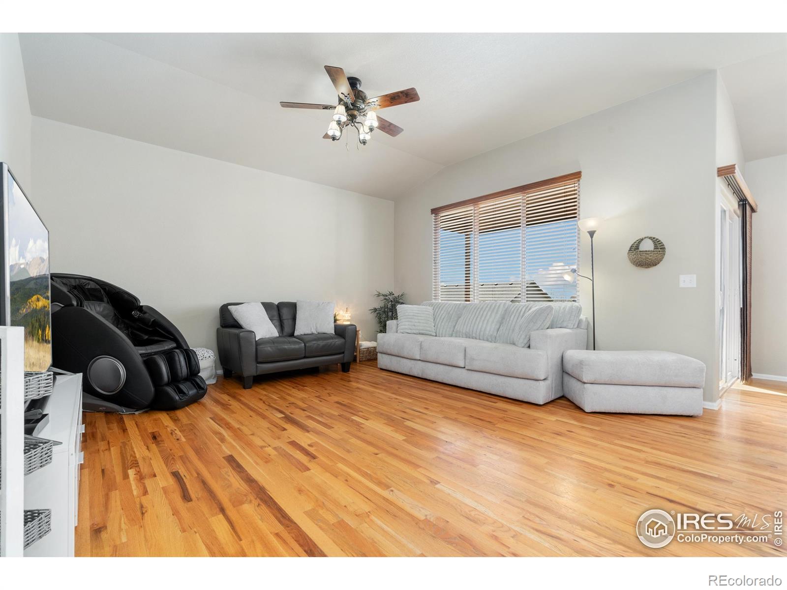MLS Image #4 for 3306  tupelo lane,johnstown, Colorado