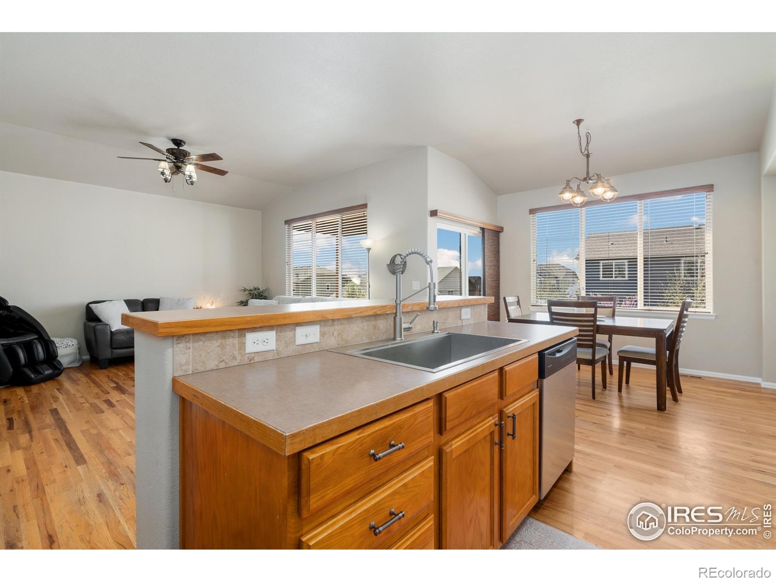 MLS Image #9 for 3306  tupelo lane,johnstown, Colorado