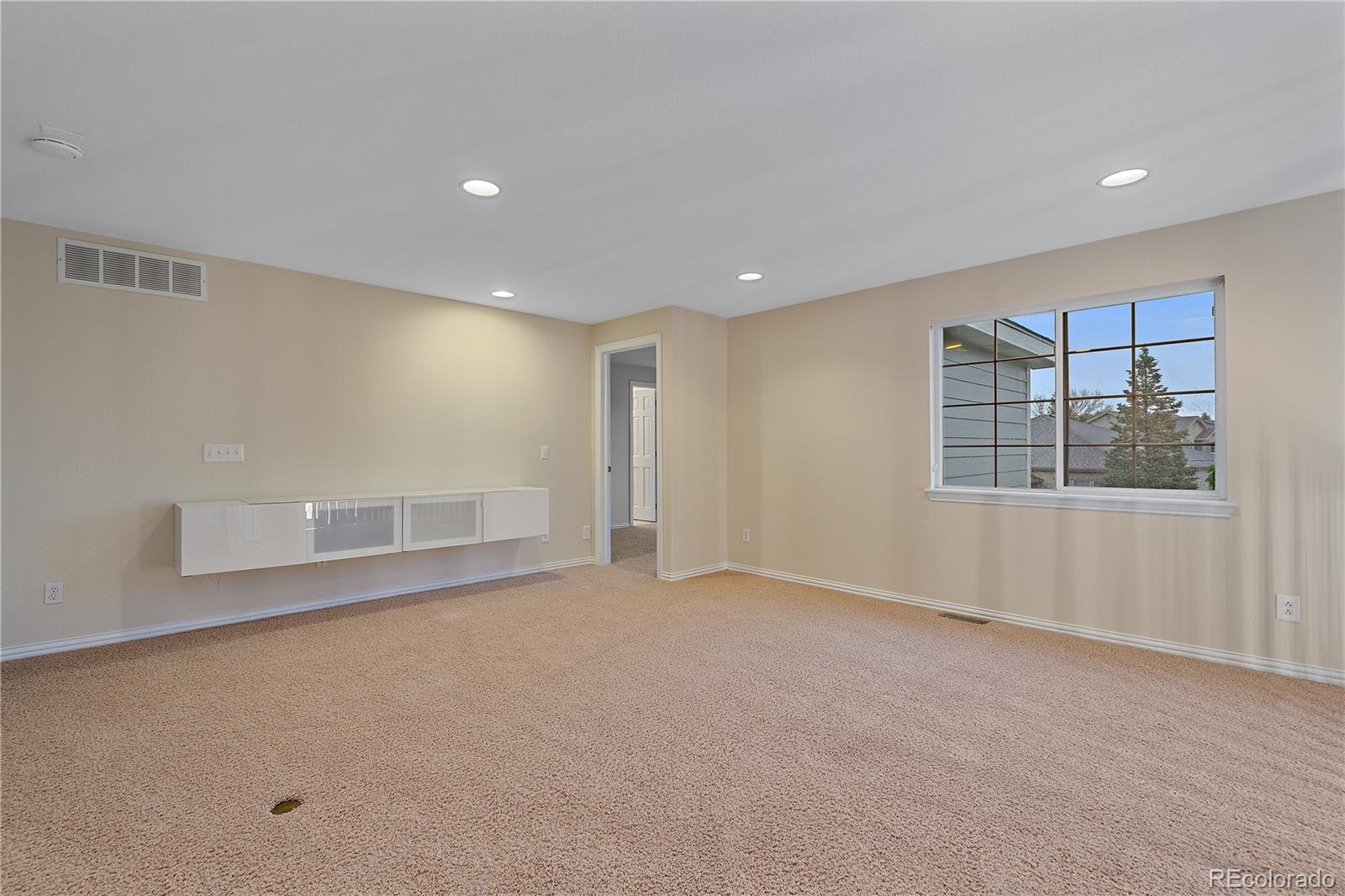 MLS Image #28 for 6393 s richfield street,aurora, Colorado