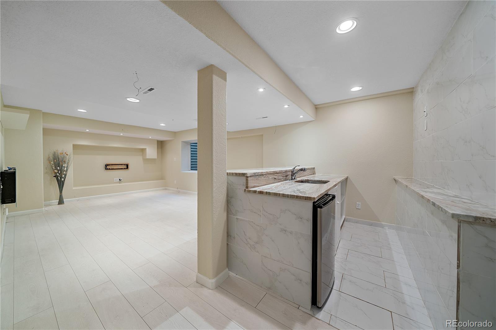 MLS Image #33 for 6393 s richfield street,aurora, Colorado