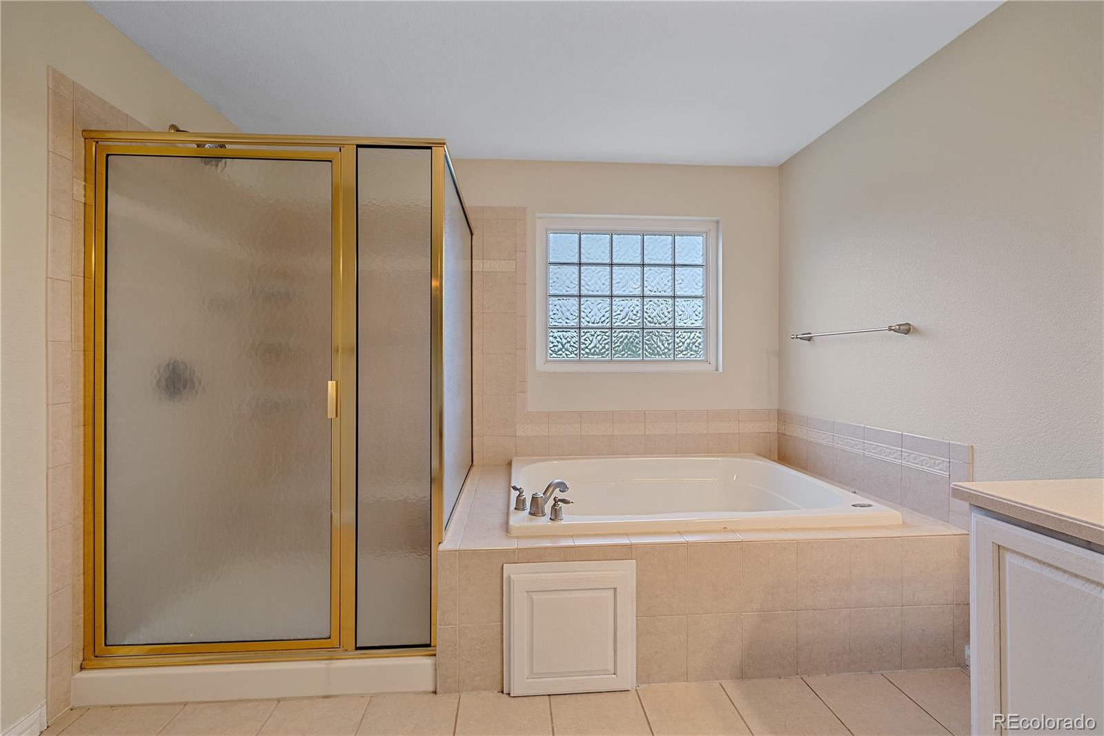 MLS Image #37 for 6393 s richfield street,aurora, Colorado