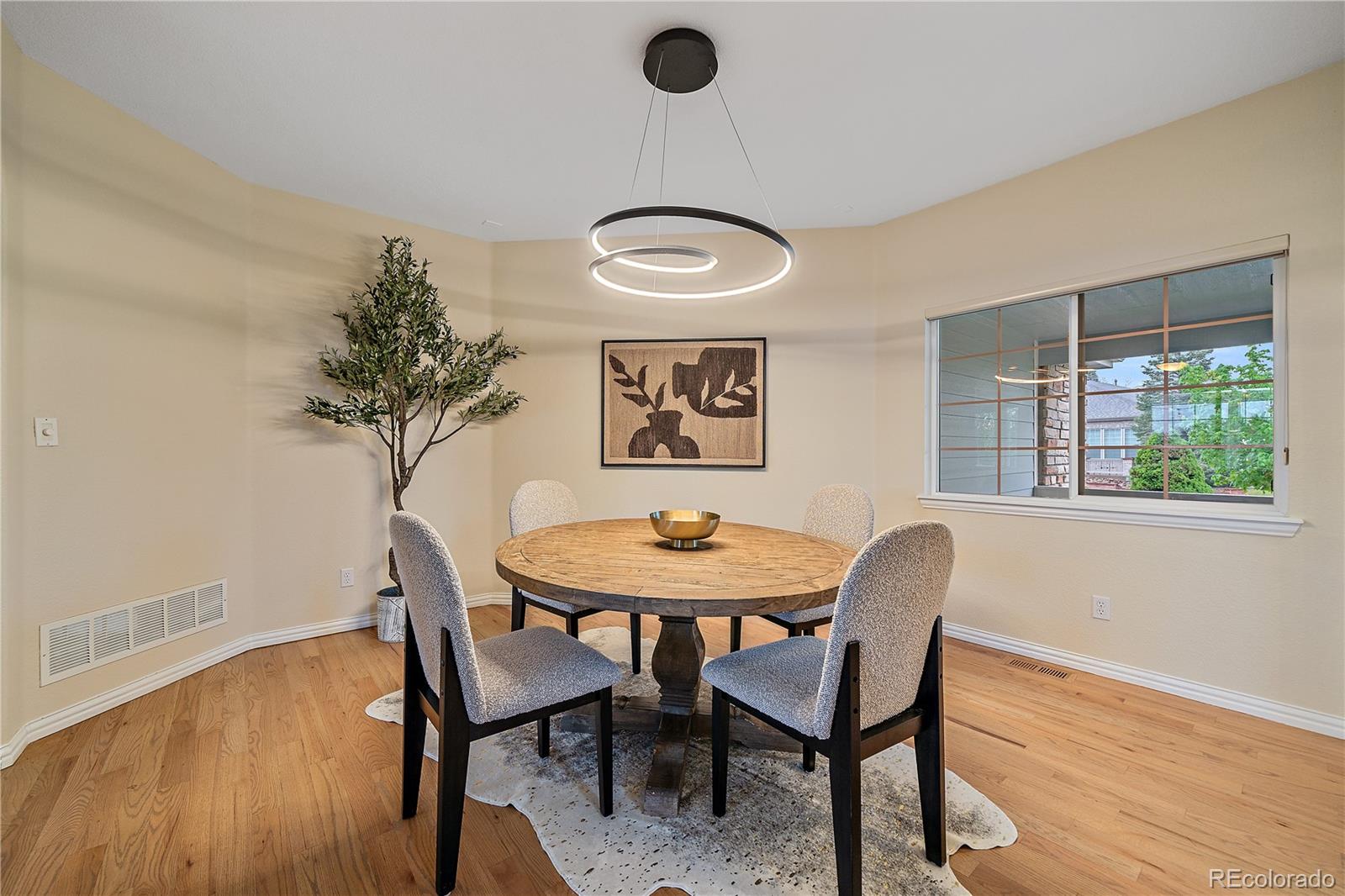 MLS Image #4 for 6393 s richfield street,aurora, Colorado