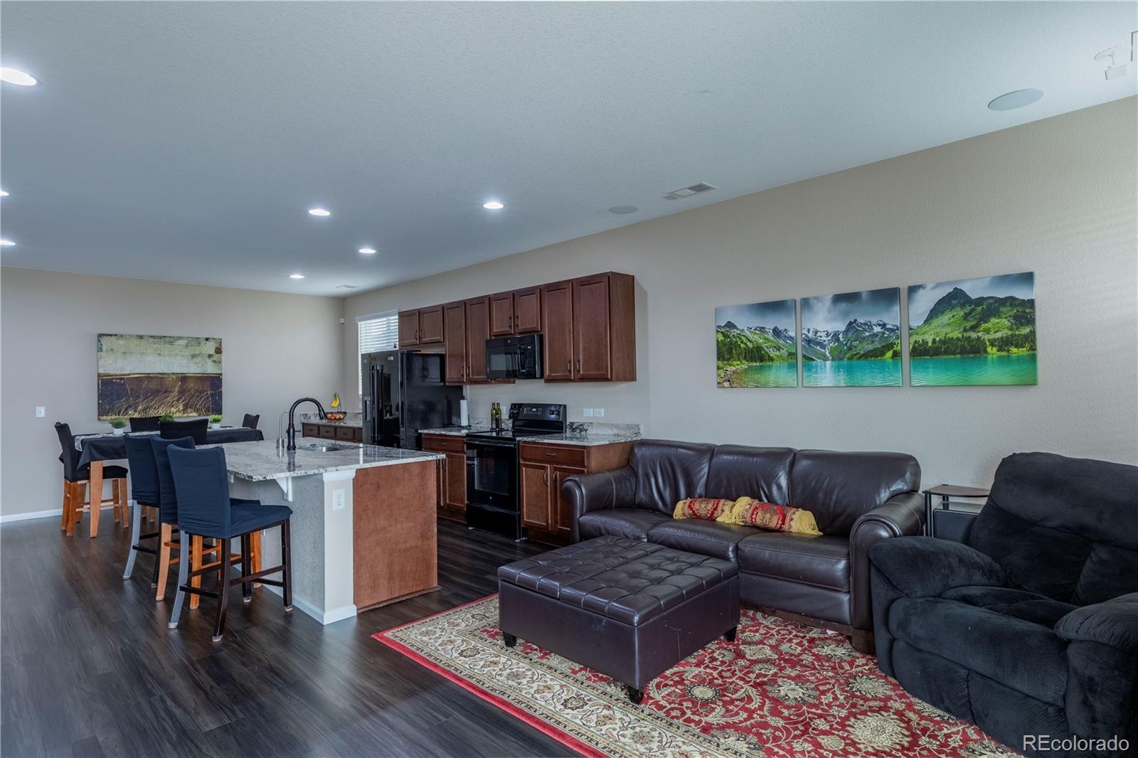 MLS Image #10 for 915 n waterloo court,aurora, Colorado