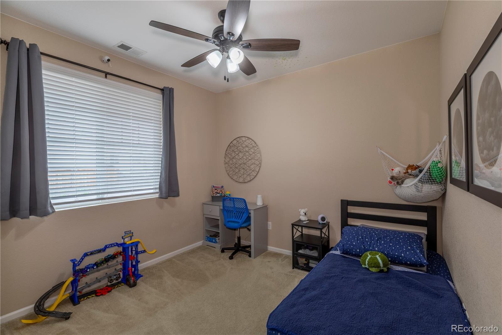 MLS Image #18 for 915 n waterloo court,aurora, Colorado