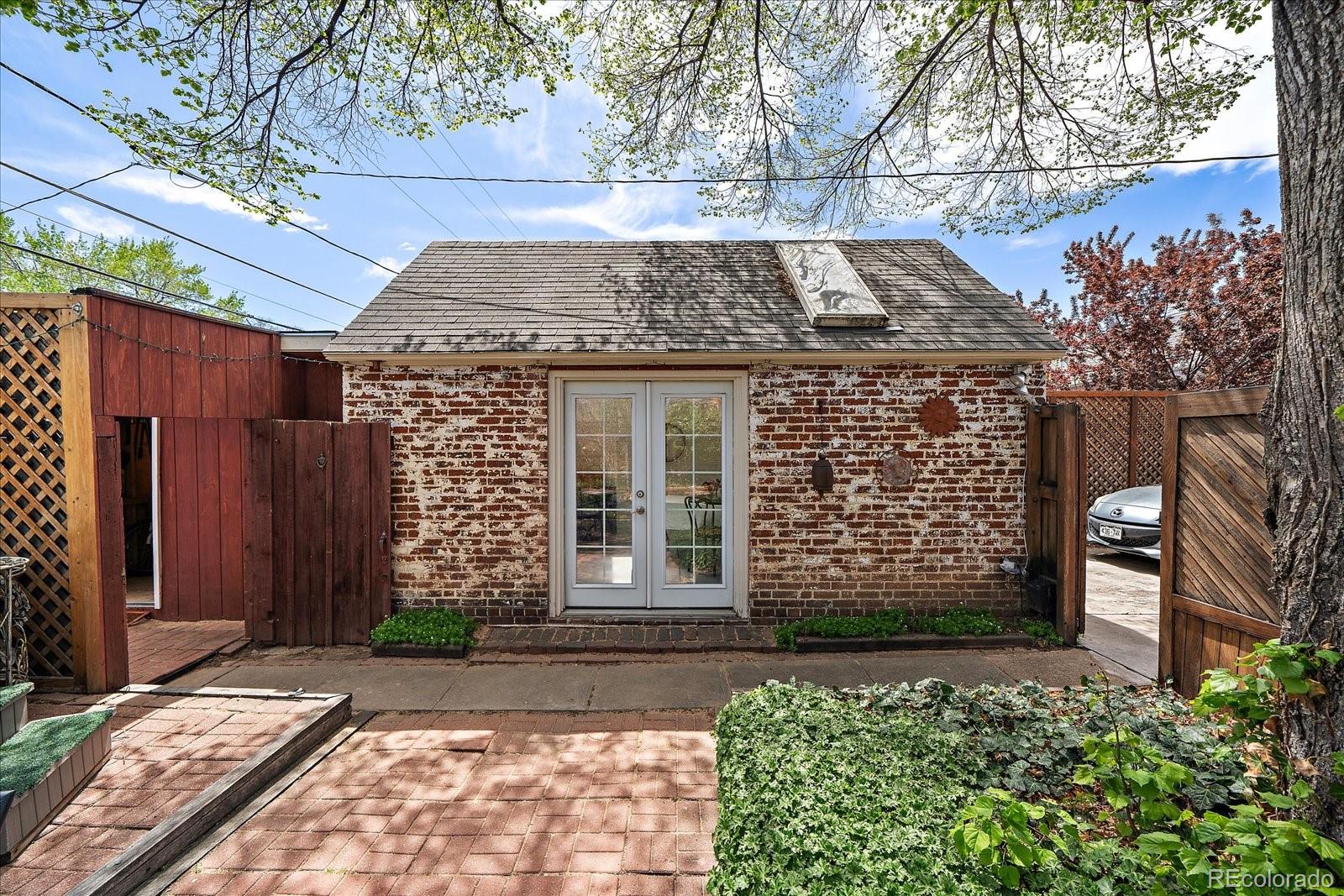 MLS Image #19 for 1572  leyden street,denver, Colorado