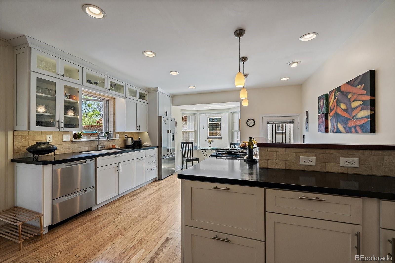 MLS Image #3 for 1572  leyden street,denver, Colorado