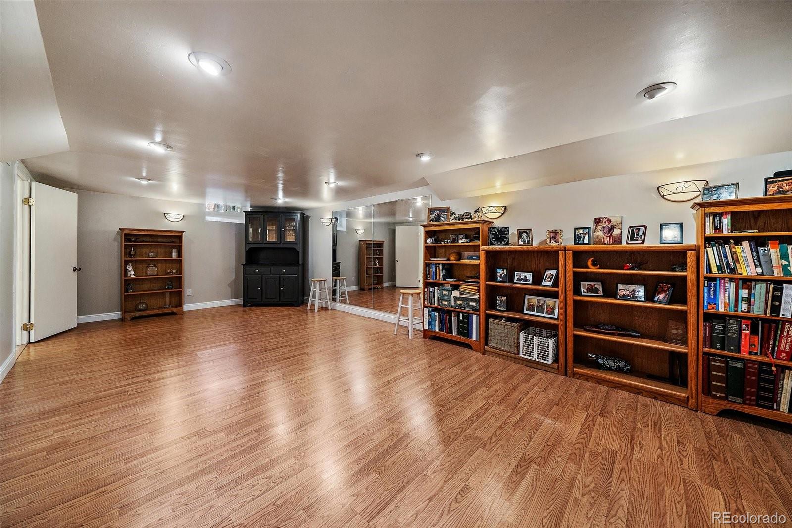 MLS Image #8 for 1572  leyden street,denver, Colorado