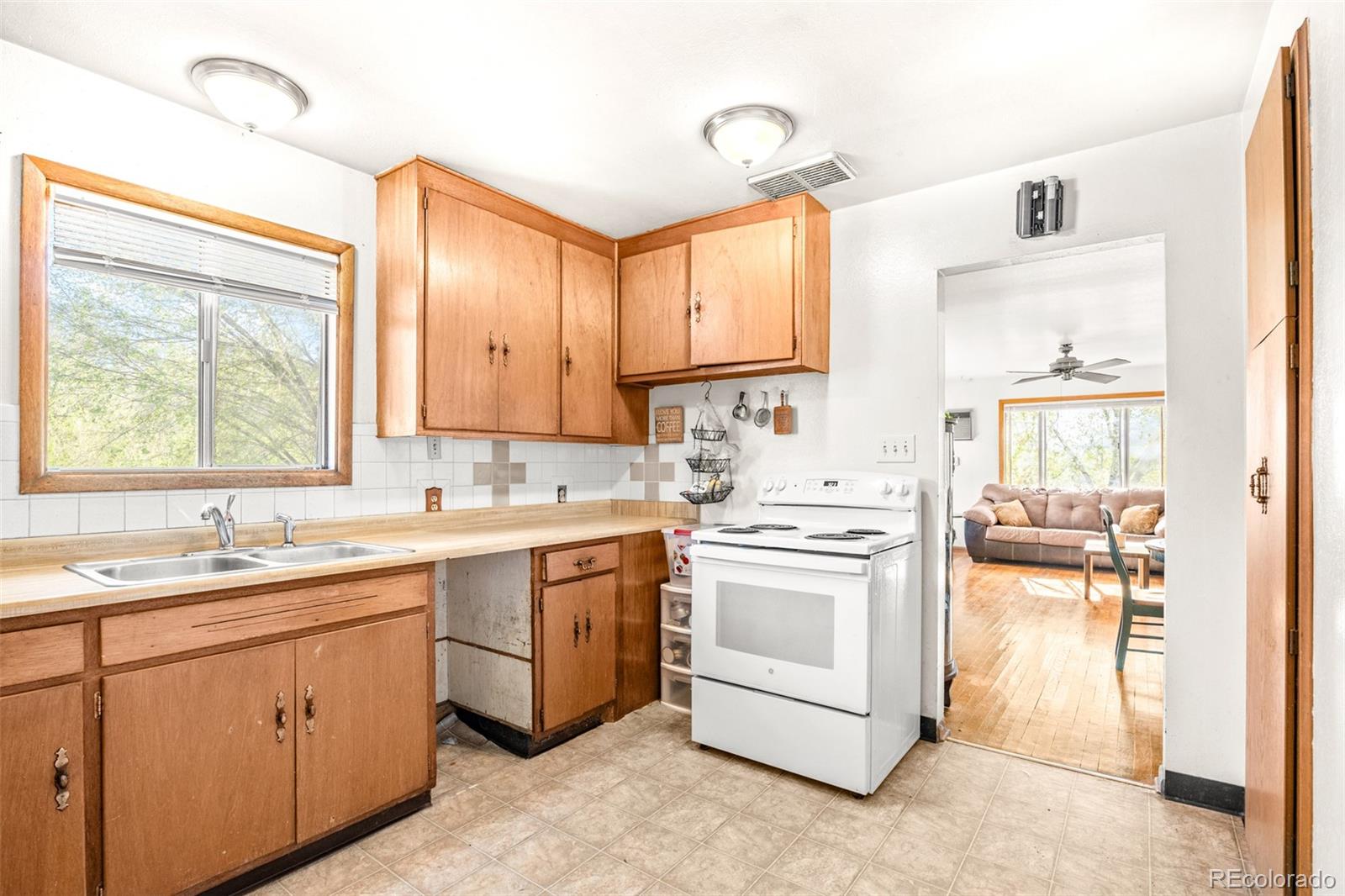 MLS Image #11 for 2421  broadway ,grand junction, Colorado