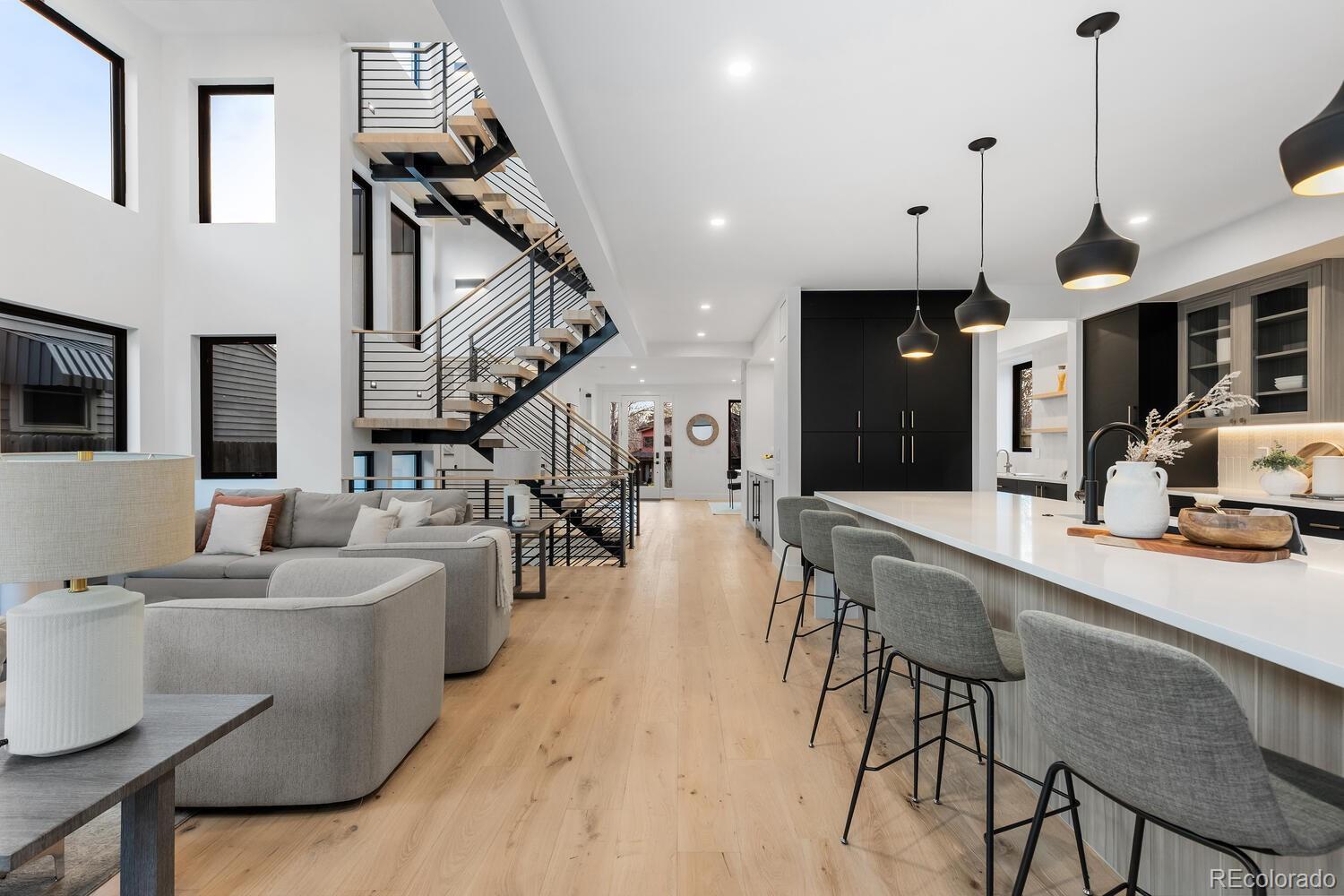MLS Image #3 for 1544 s fillmore street,denver, Colorado