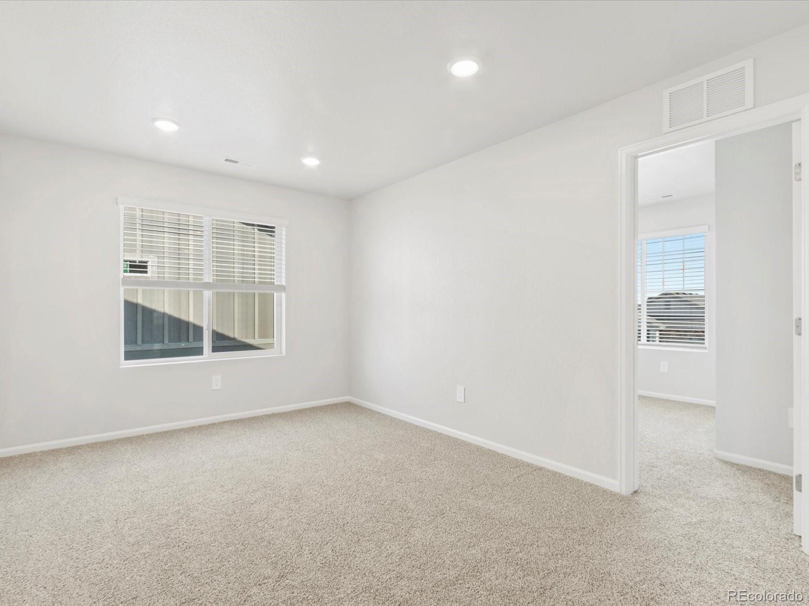MLS Image #24 for 4691  sunsplash way,johnstown, Colorado