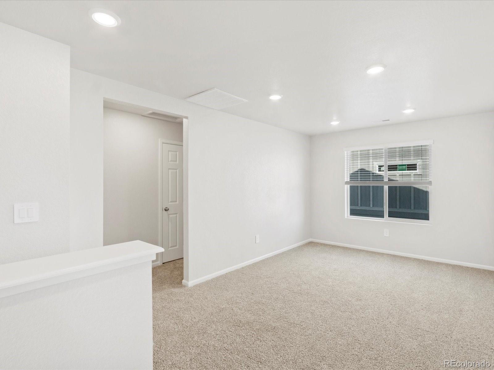 MLS Image #27 for 4691  sunsplash way,johnstown, Colorado