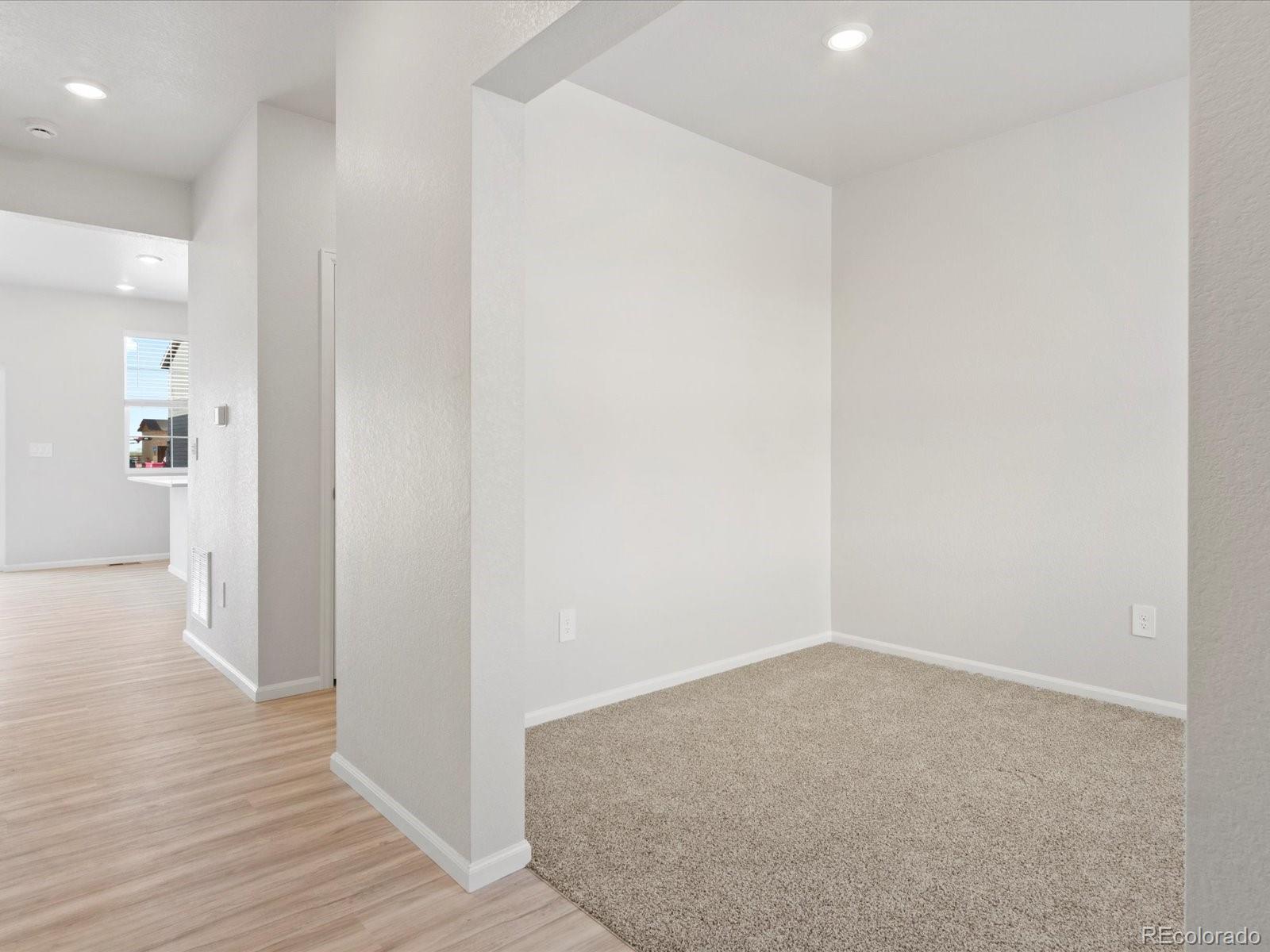 MLS Image #4 for 4691  sunsplash way,johnstown, Colorado