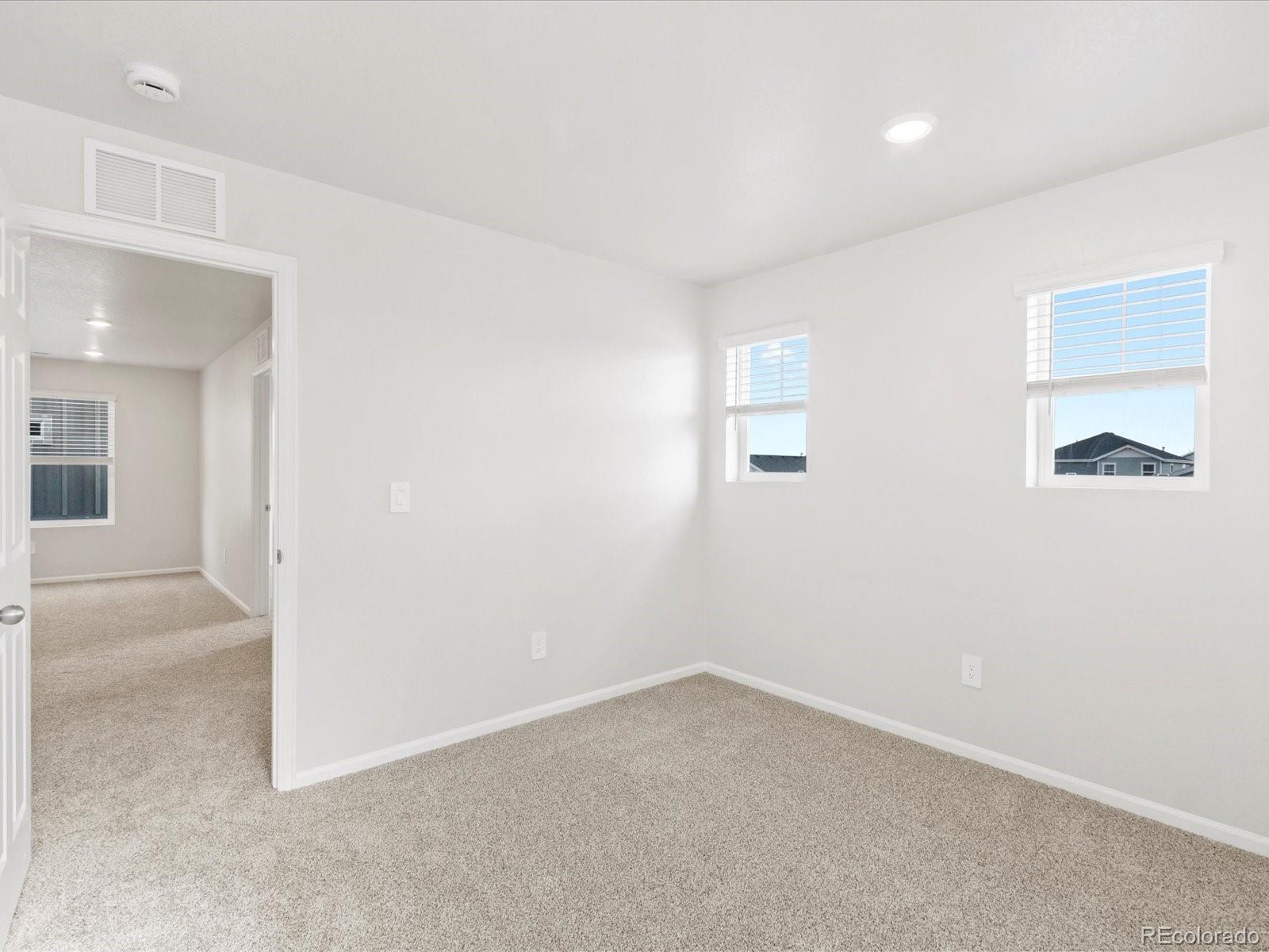 MLS Image #41 for 4691  sunsplash way,johnstown, Colorado