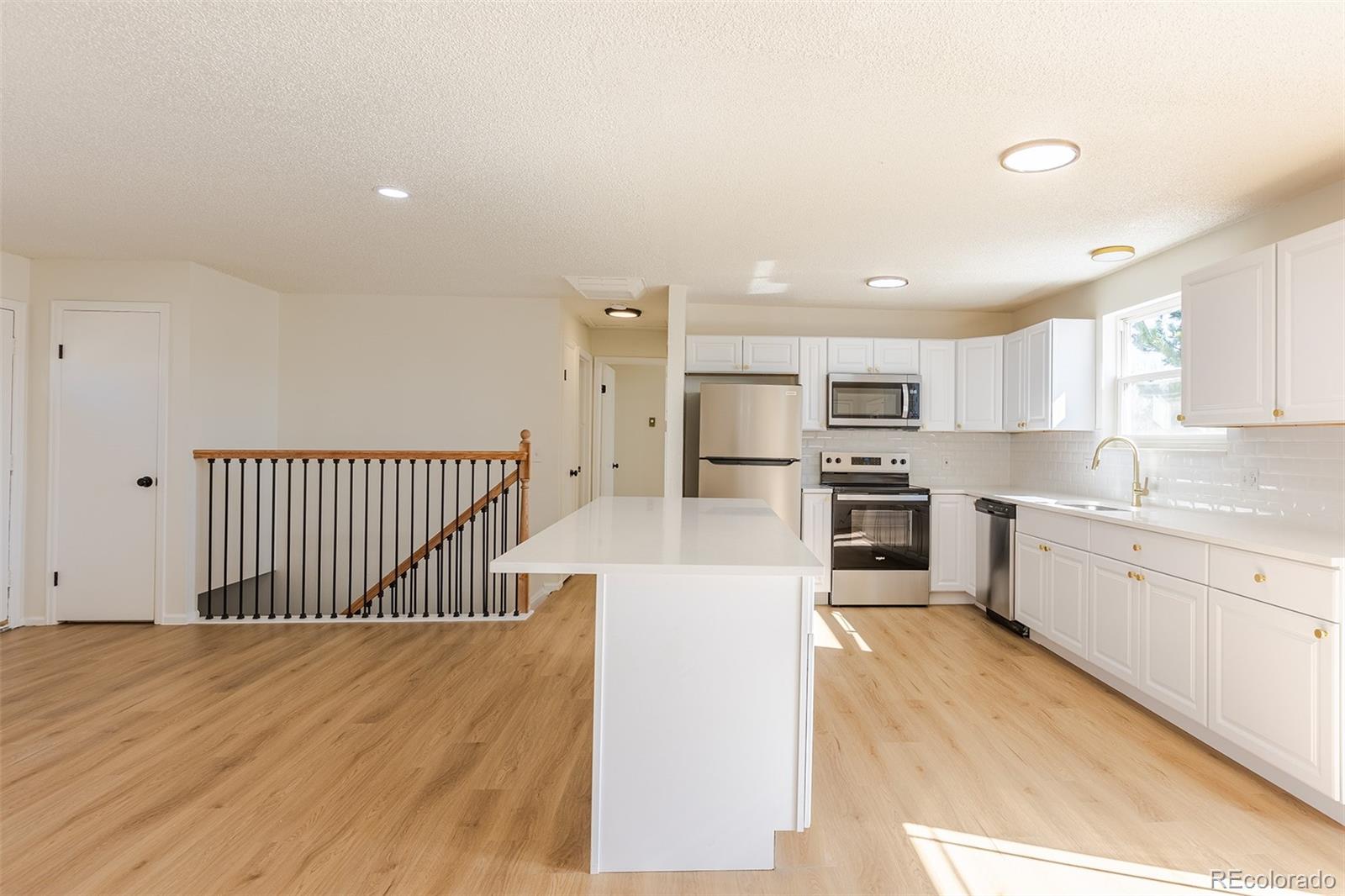 MLS Image #5 for 1266 s telluride street,aurora, Colorado
