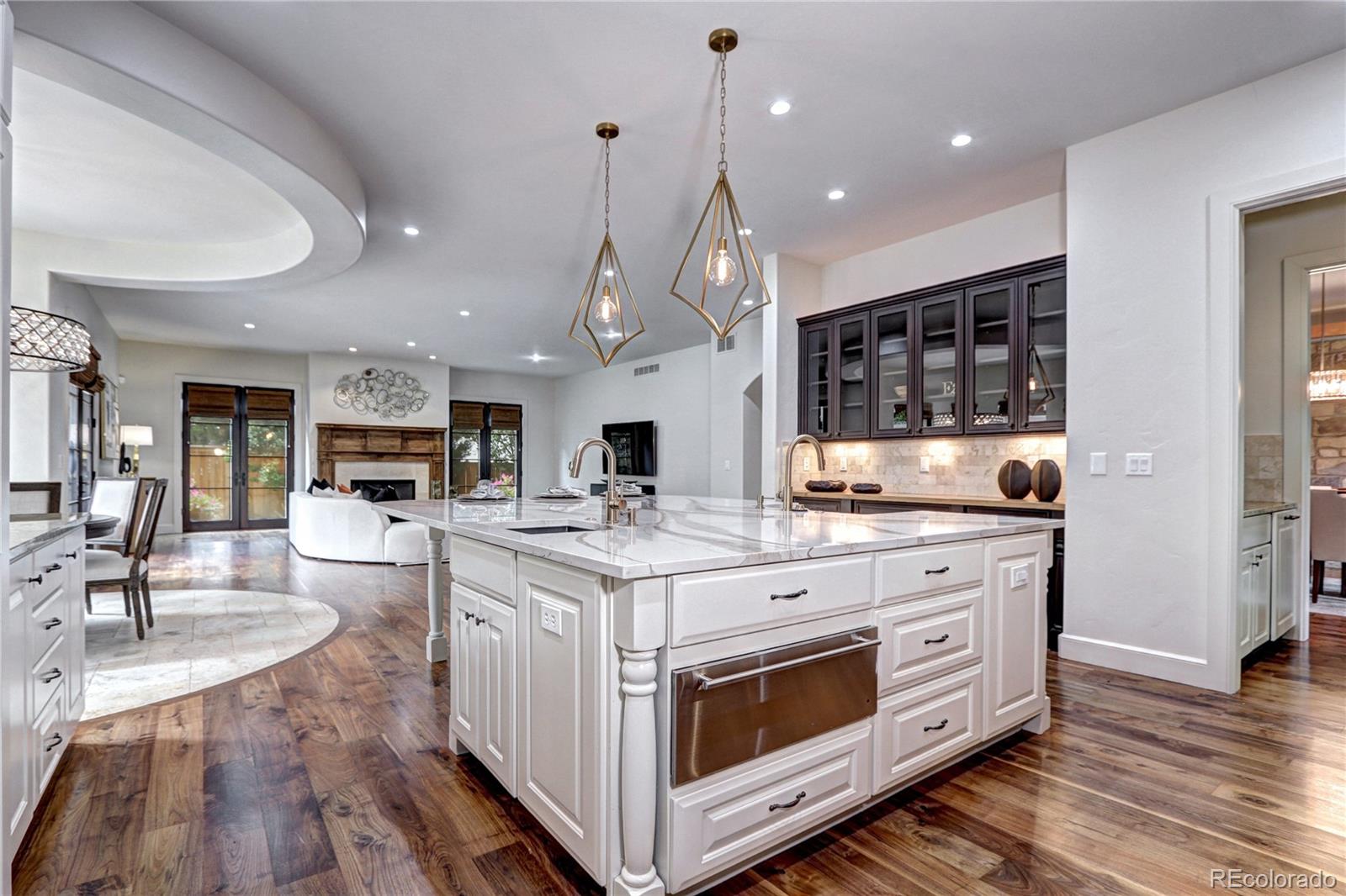 MLS Image #11 for 1030 s adams street,denver, Colorado