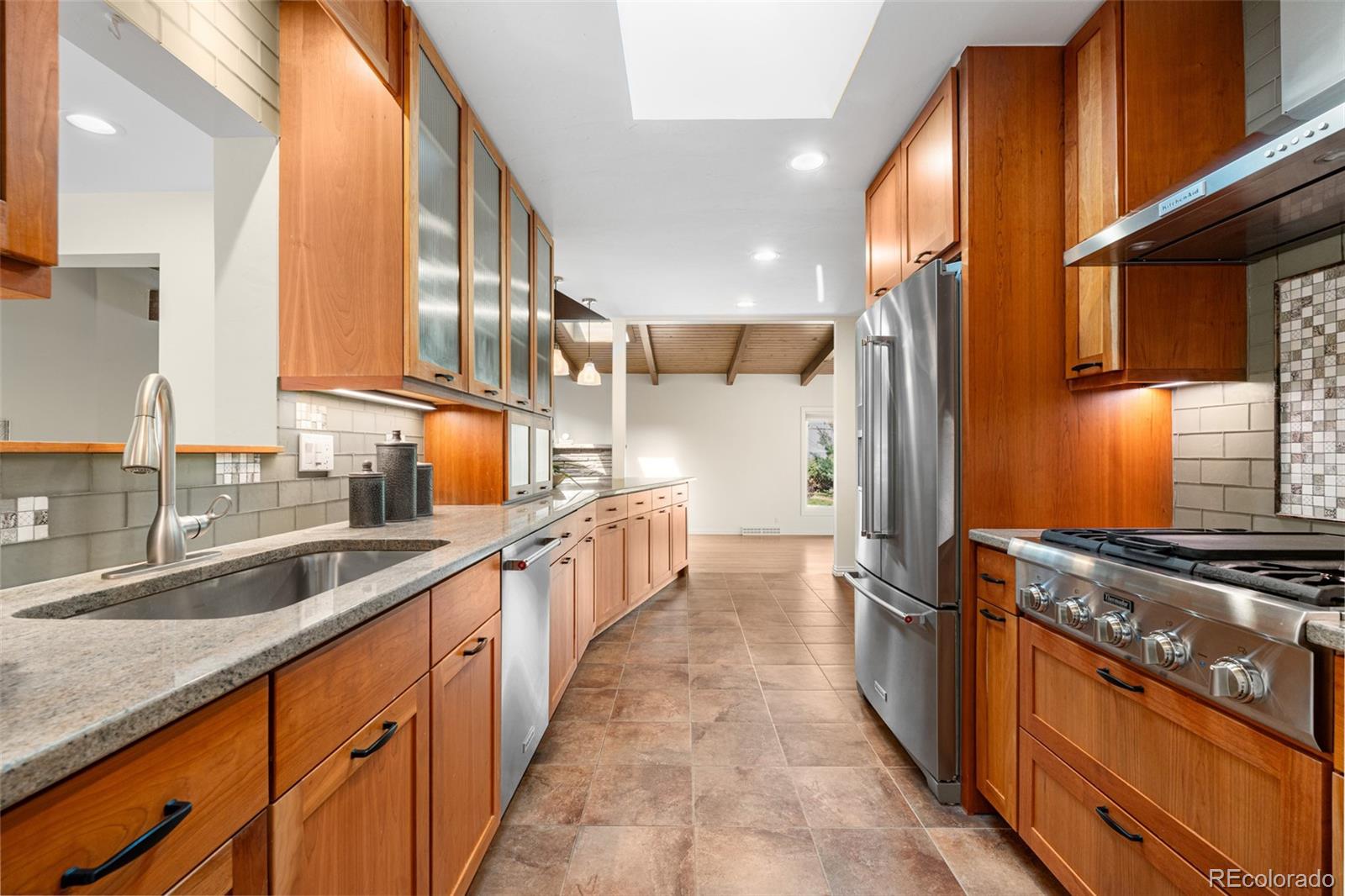 MLS Image #13 for 5471 s sherman street,littleton, Colorado