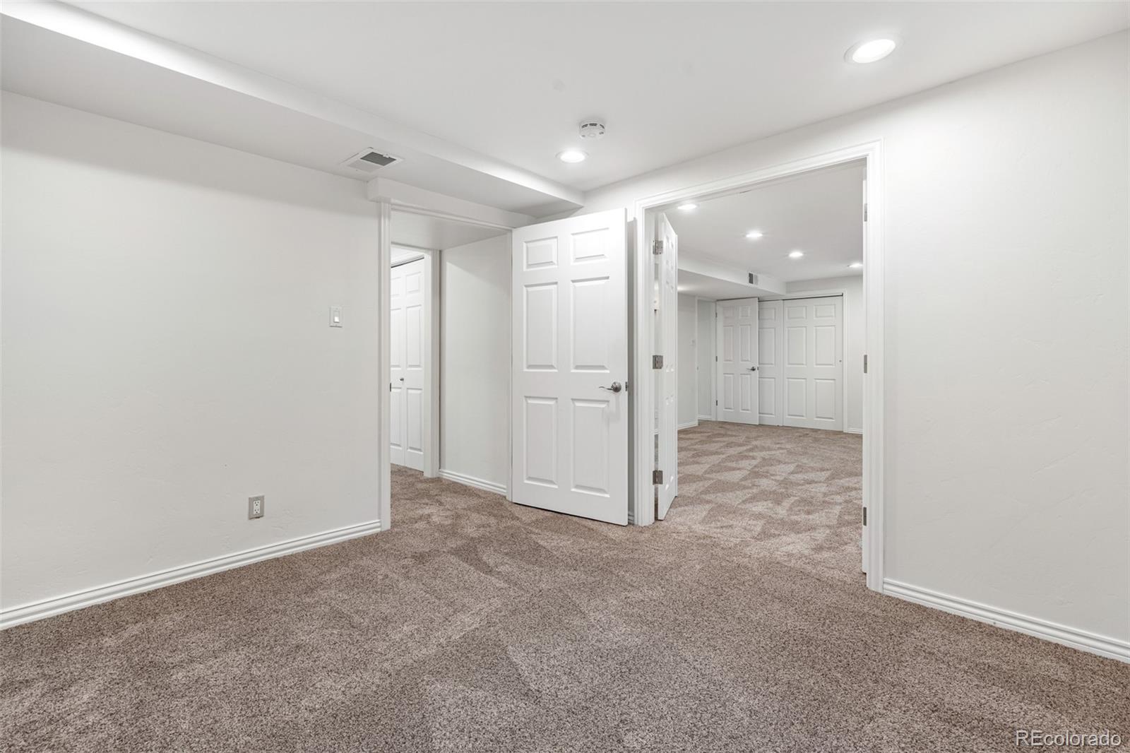 MLS Image #30 for 5471 s sherman street,littleton, Colorado
