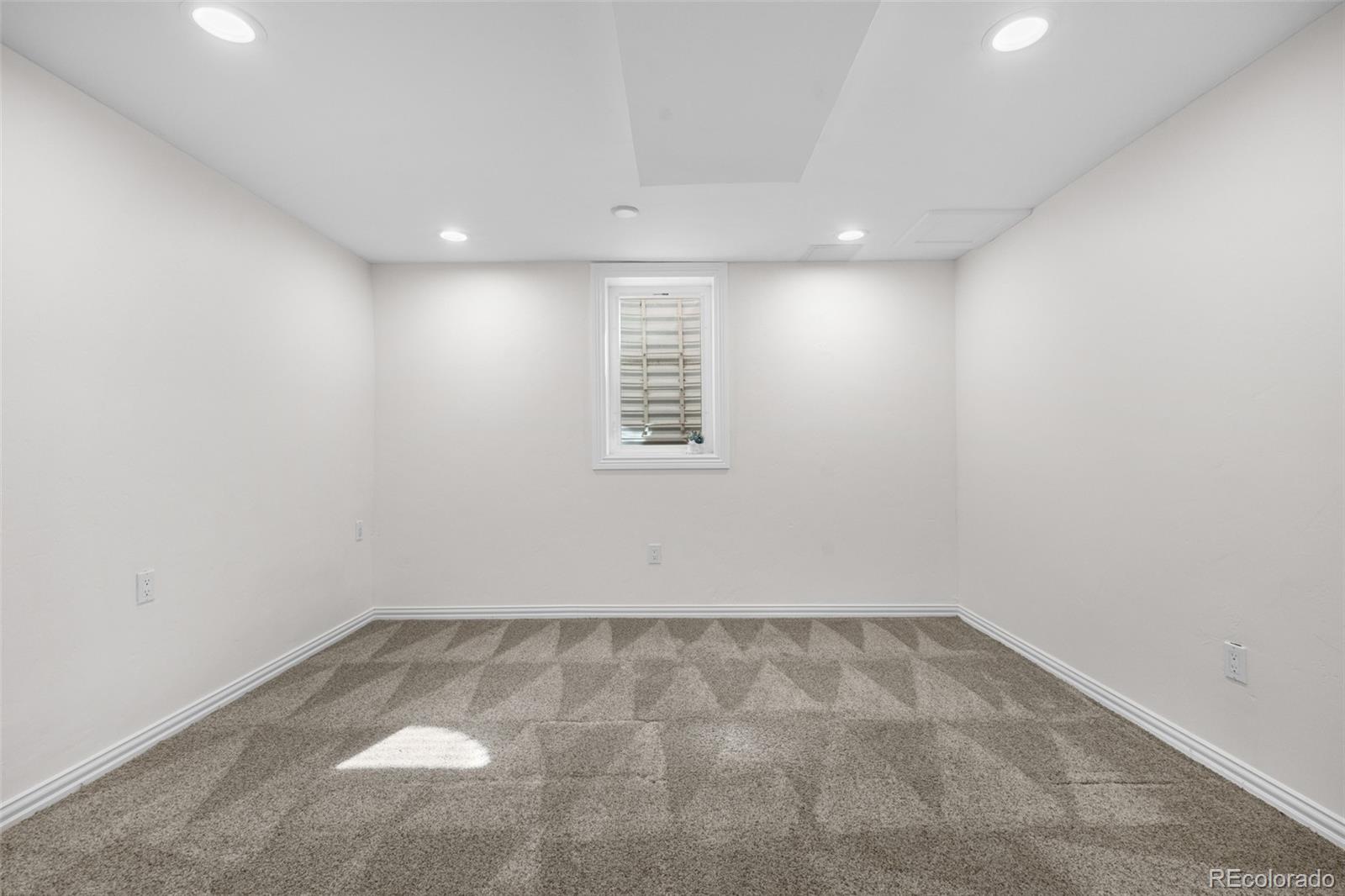MLS Image #33 for 5471 s sherman street,littleton, Colorado