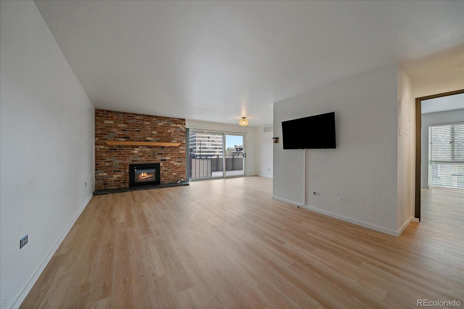 MLS Image #4 for 700 n washington street,denver, Colorado