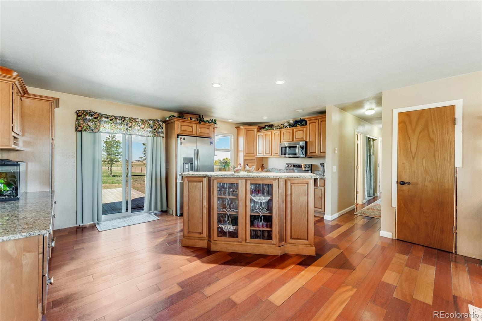 MLS Image #11 for 4295 s county road 193 ,byers, Colorado