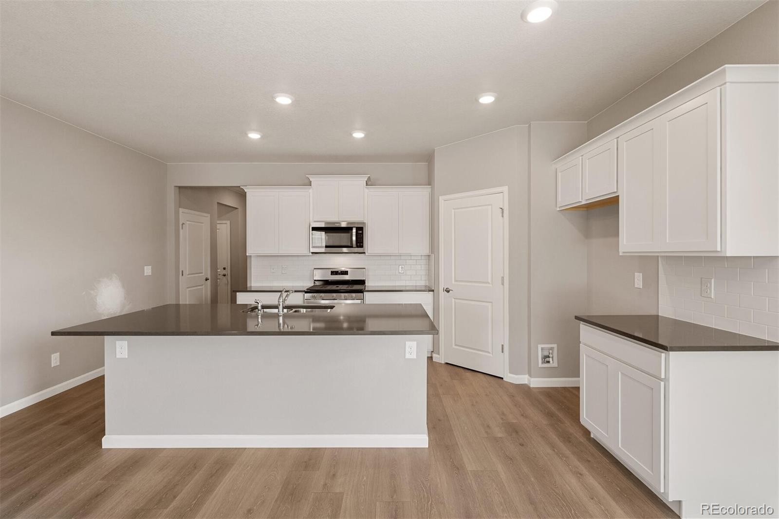 MLS Image #14 for 18336  prince hill circle,parker, Colorado